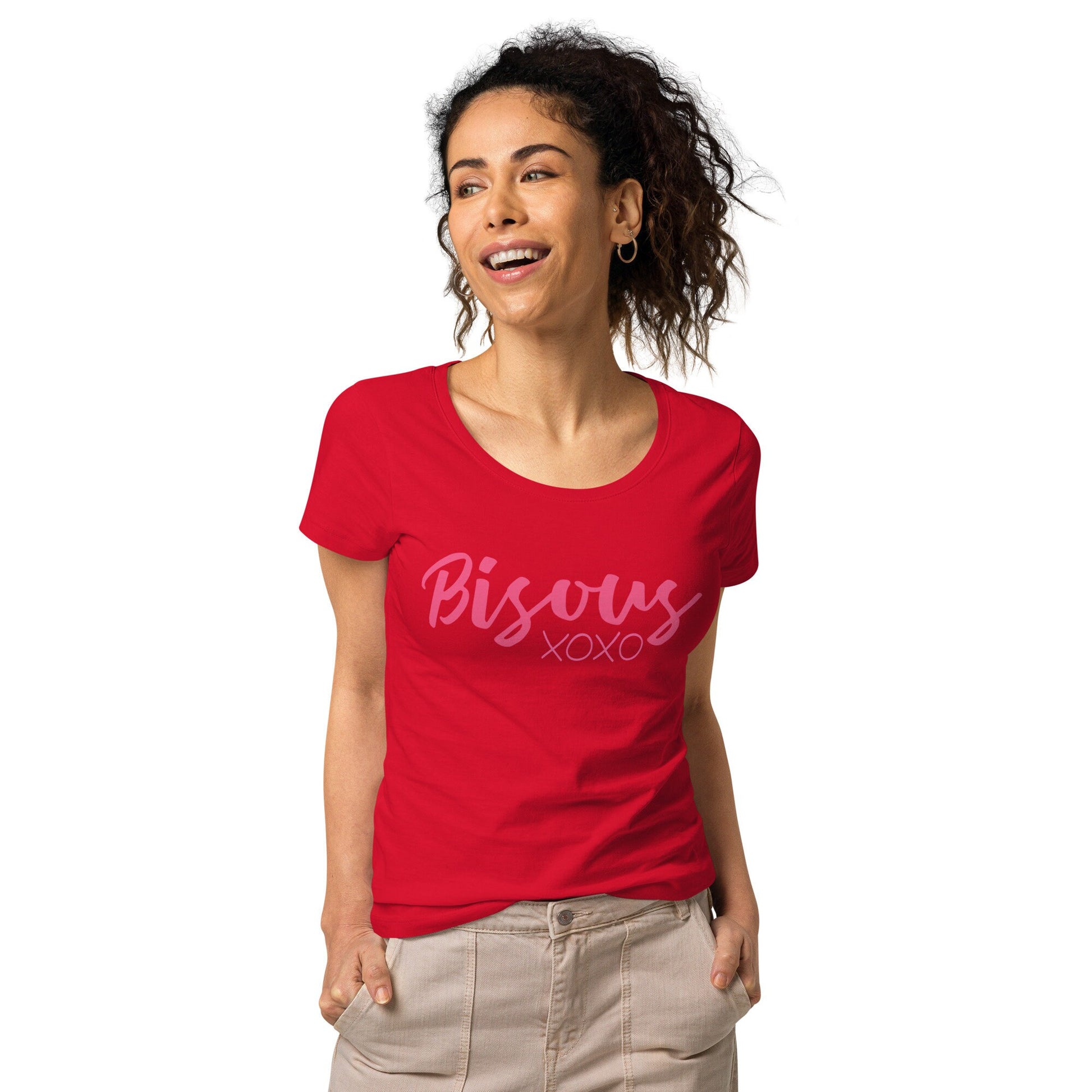 Bisous (kisses) Women’s basic organic t-shirt